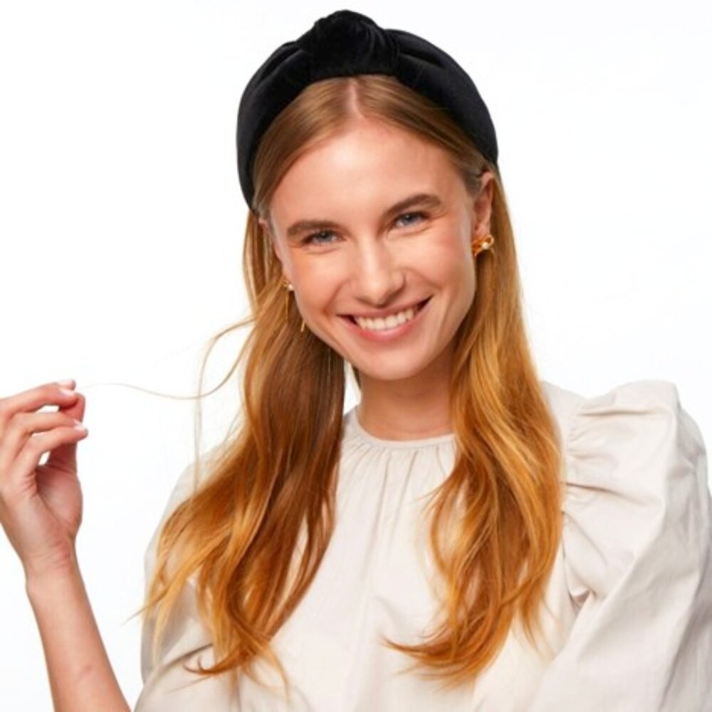 LELE SADOUGHI Black Velvet Knotted Headband